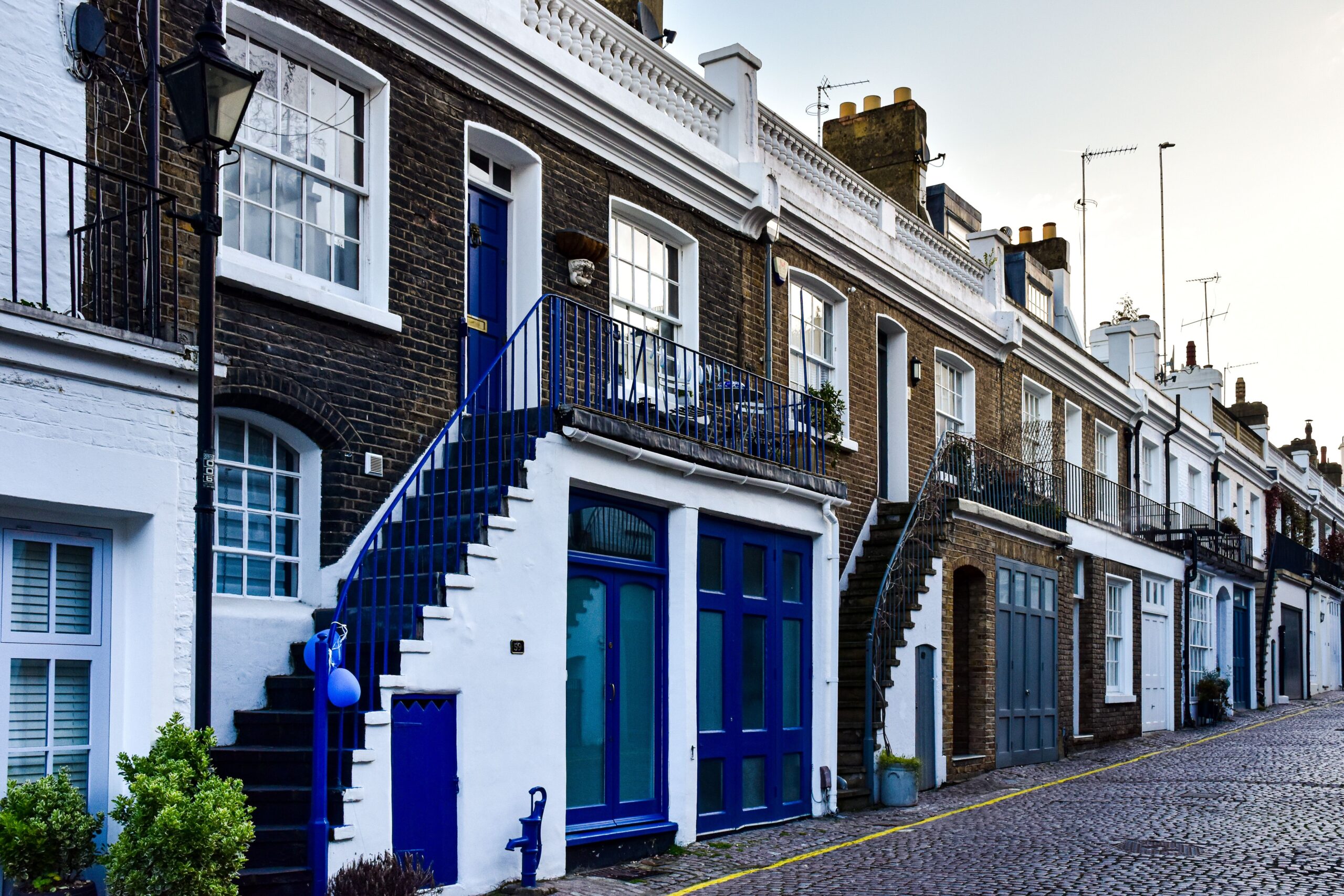 Party Wall Act side extension rules, notices and excavation requirements