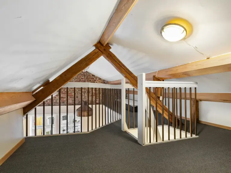 Expert legal support for loft conversion planning objections in Bristol developments.