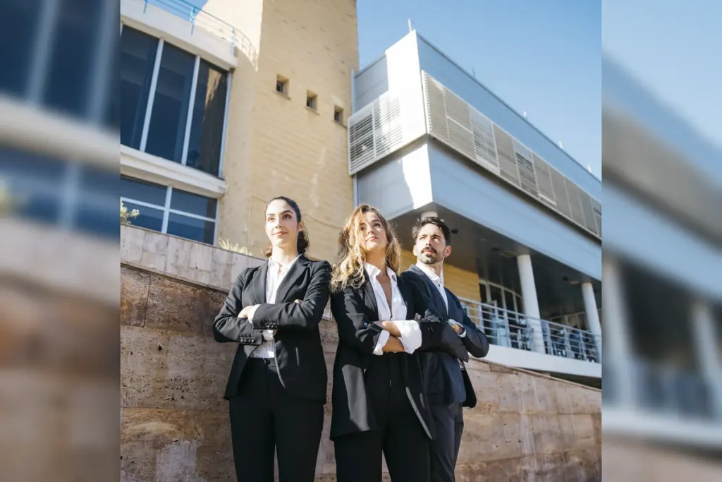real estate solicitors london